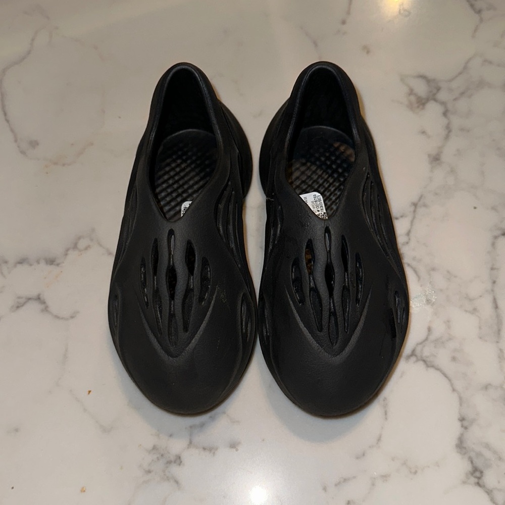 100% Authentic Infant Yeezy Foam Runner